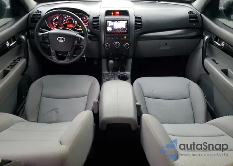 2012 Kia Sorento Base из США, поврежденный, VIN 5XYKT3A66CG250846